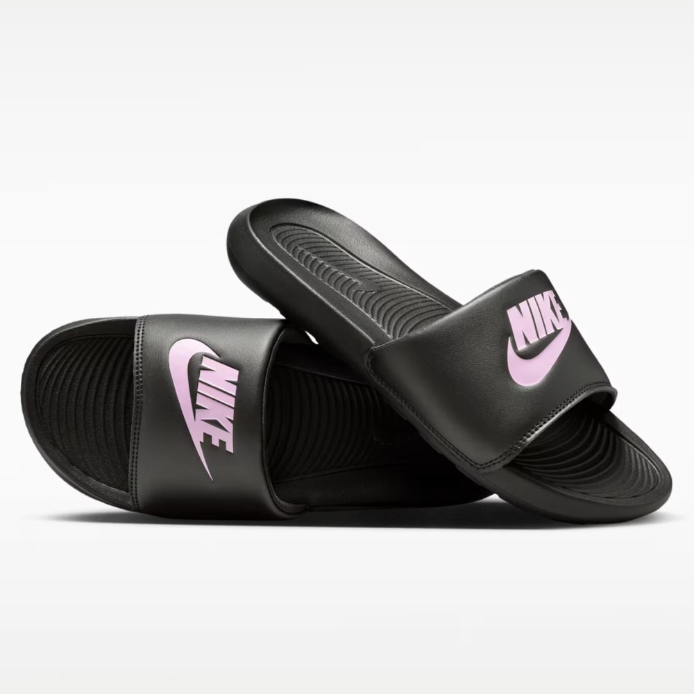 Nike Victori One Women's Slides Size 11